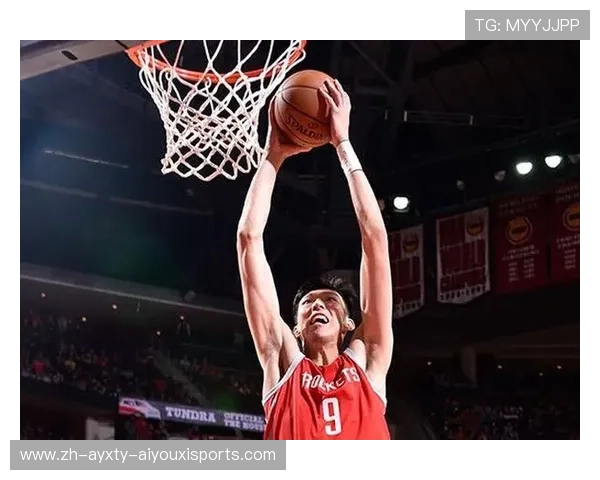 周琦正式加盟火箭队后首秀表现与球迷反响